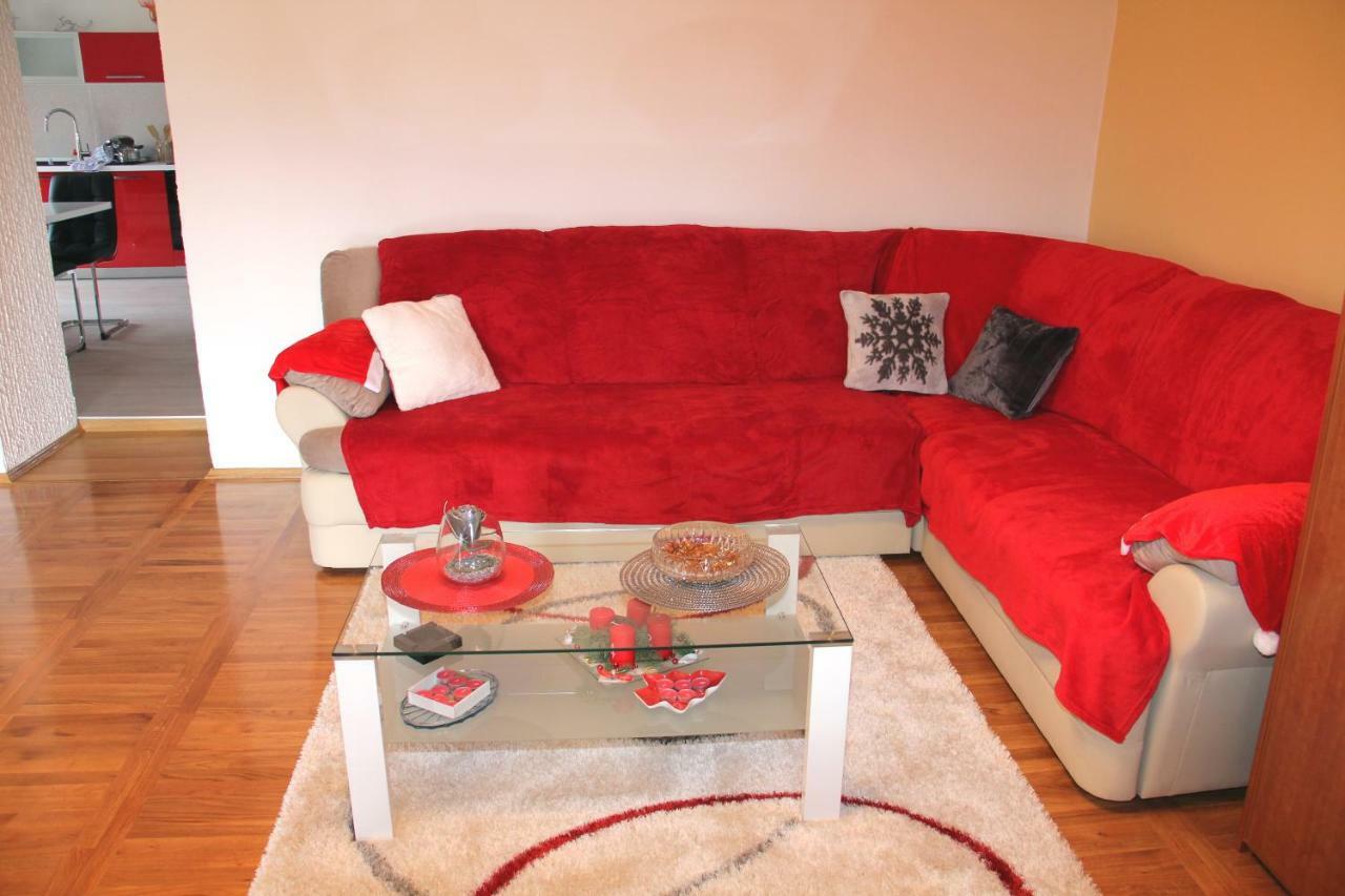 Apartmani Corleone Bilice Zewnętrze zdjęcie